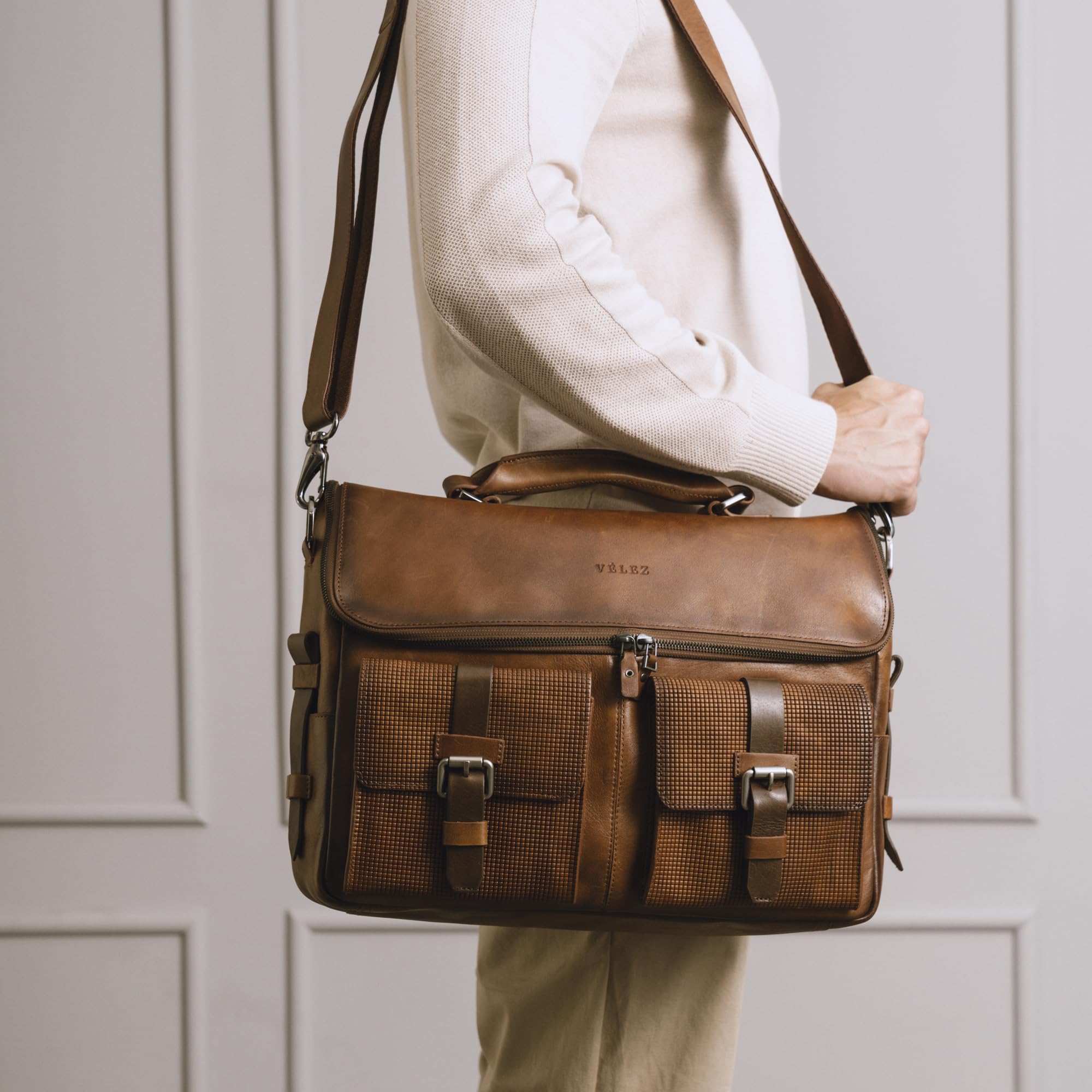 15" Full Grain Leather Messenger Bag – Tan